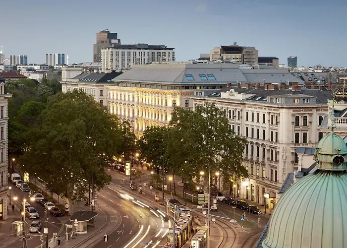 The Ritz-carlton, Hotel 5*