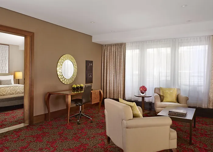 Hotel The Ritz-carlton, 5*