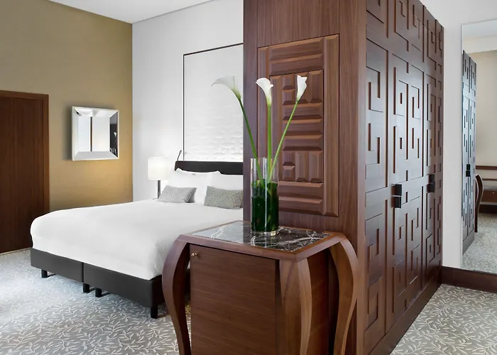 Hotel The Ritz-carlton,