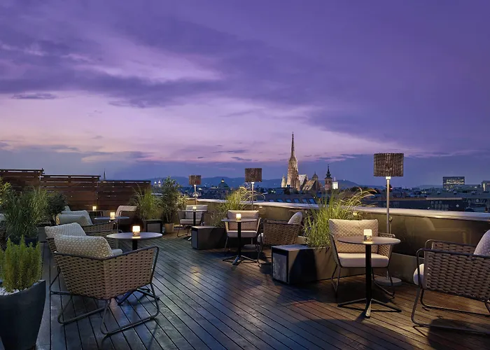 The Ritz-carlton,